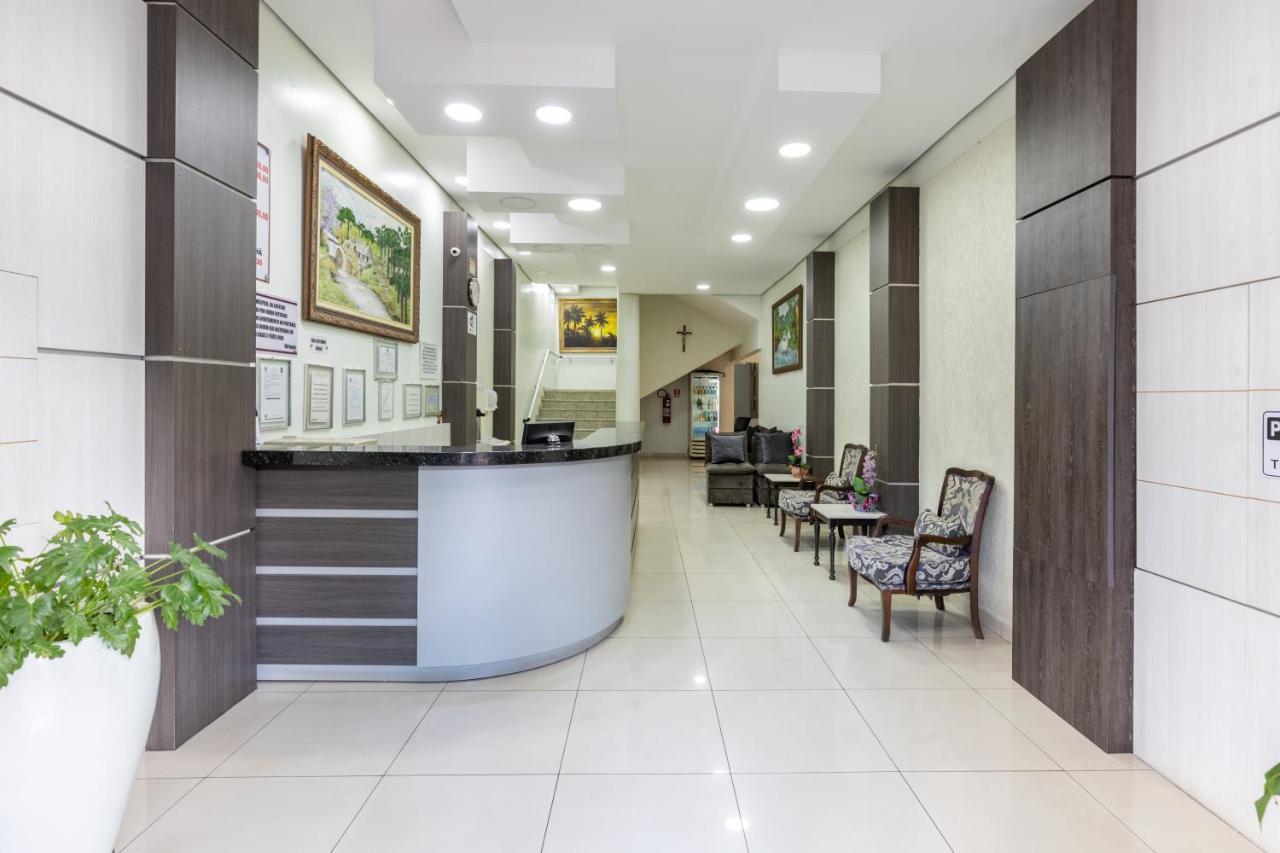 Hotel Lisbor Francisco Beltrão Exteriér fotografie